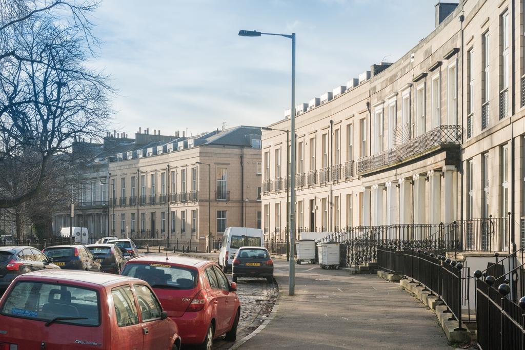 Mcdonald Road Residence Эдинбург Экстерьер фото